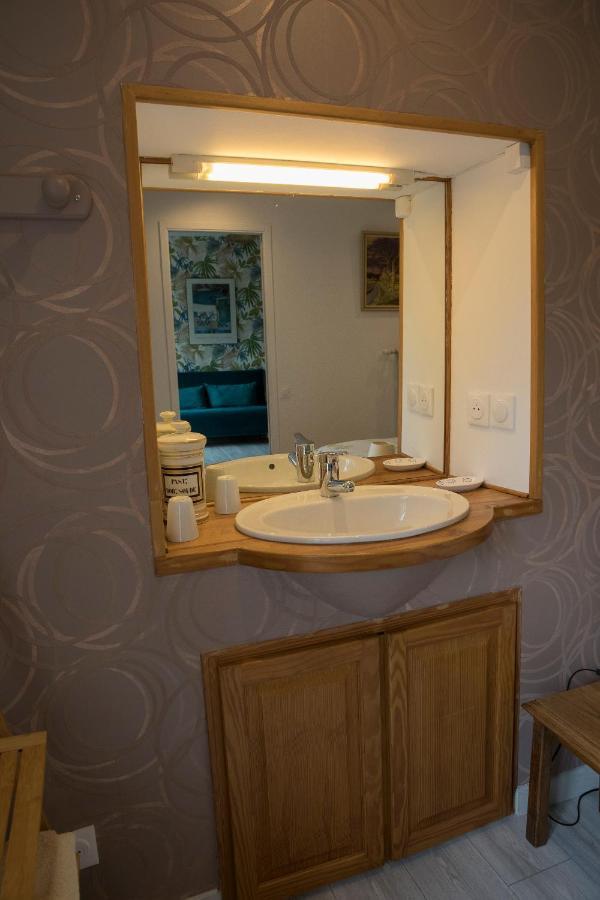 Agreable Logement Independant Avec Veranda Vienne  Extérieur photo